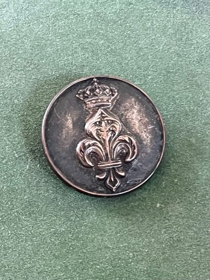 Bouton de tenue de vénerie de S.M Louis XVI...