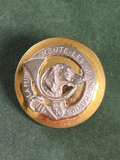 BEL. Bouton de tenue de l’équipage la Petite...
