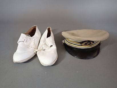 Uniforme d’été de capitaine de frégate de...