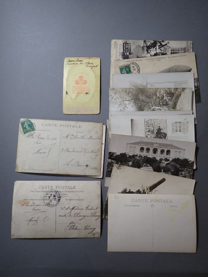 Lot de 13 carte-photos et deux cartes postales...