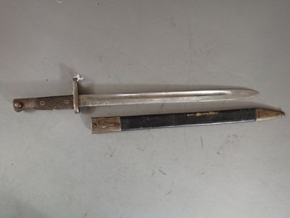 Baïonnette espagnole modèle 1913. Poignée...