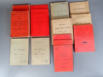 Lot de documents de l’école Navales des années...