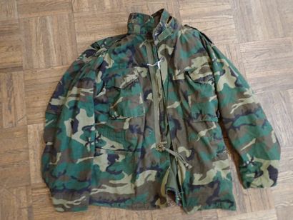 US- Veste M-65 en toile camouflée Woodland....