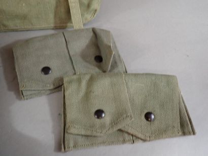 Lot TAP : musette TTA modèle 51 à l’état...