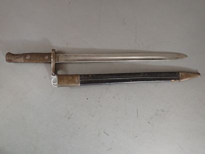 Baïonnette espagnole modèle 1913. Poignée...
