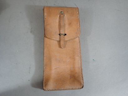 Cartouchière en cuir pour chargeurs de MAT...
