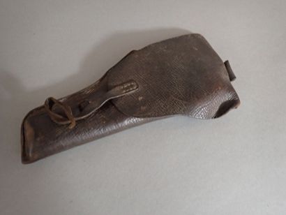 Etui à pistolet artisanal en cuir souple...