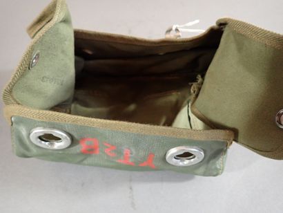 Cartouchière en cuir pour chargeurs de MAT...