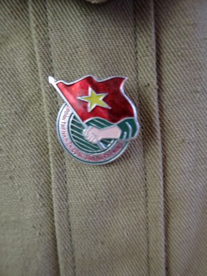 Veste d’uniforme Viêt-Cong, armée NVA, en...