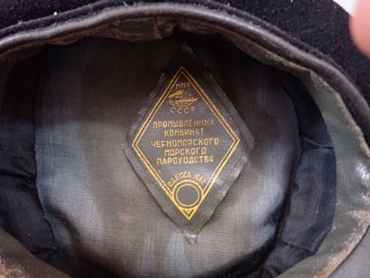 Casquette d’officier soviétique de marine...