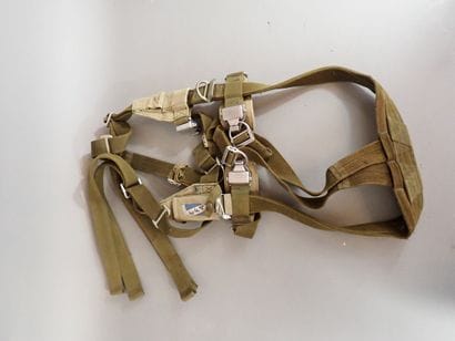 Harnais de parachute EFA type 21 en nylon...
