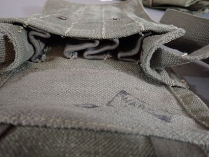 Lot TAP : musette TTA modèle 51 à l’état...