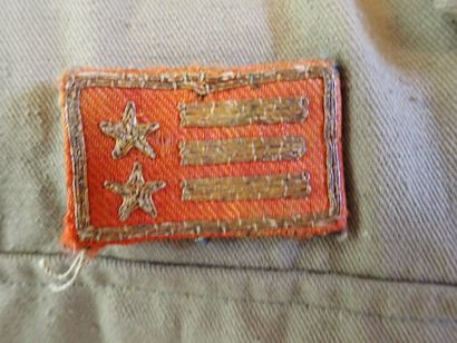 Veste d’uniforme Viêt-Cong, armée NVA, en...