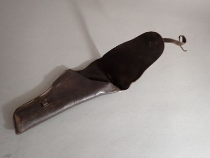 Etui à pistolet artisanal en cuir souple...