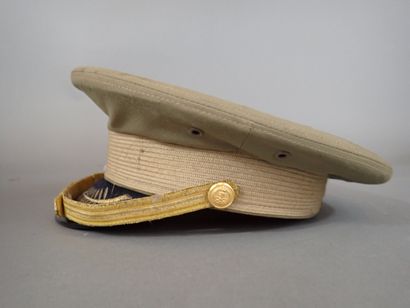 Casquette d’officier de l’armée royale d’Arabie...