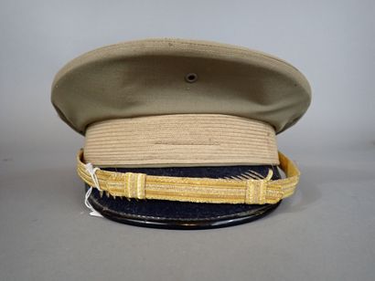 Casquette d’officier de l’armée royale d’Arabie...