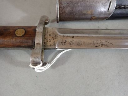 Baïonnette britannique modèle 1888 MkI. Poignée...
