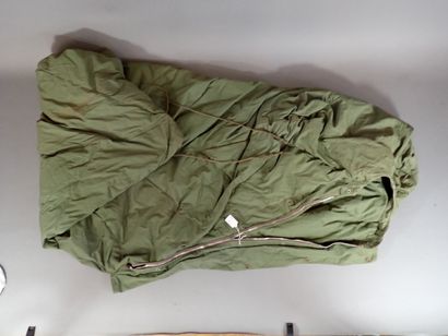 Sac de couchage sarcophage en toile OD-7...