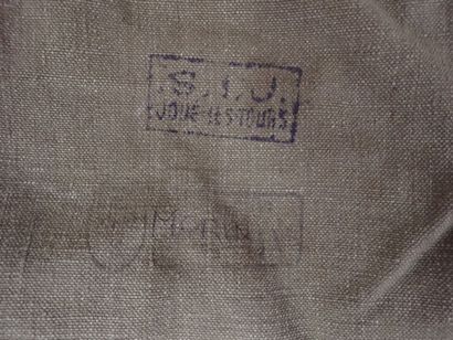 Deux musettes TTA modèle 1950 en toile avec...