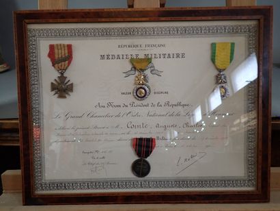 Encadrement avec diplôme pour la Médaille...