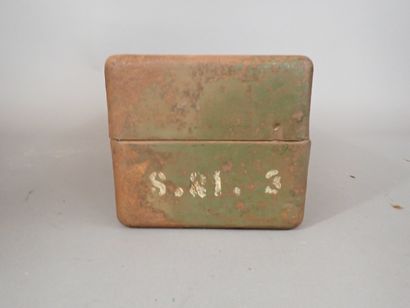 Caisse à outils américaine. Chest C.H.-77...