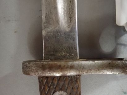 Baïonnette espagnole modèle 1913. Poignée...