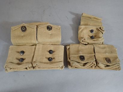Deux pochettes porte-chargeurs Lee Enfield...
