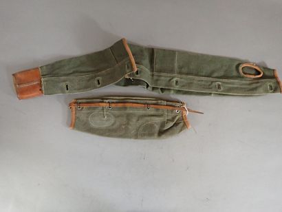 Deux housses de protection pour arme collective...
