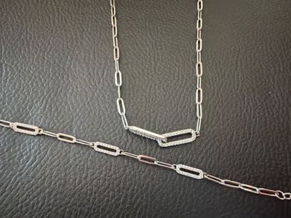 CHARLES GARNIER - Lot de bijoux en argent...