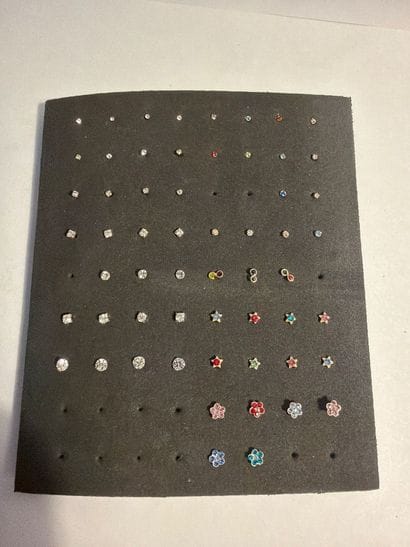 Lot de piercing en argent 925‰ et émail....