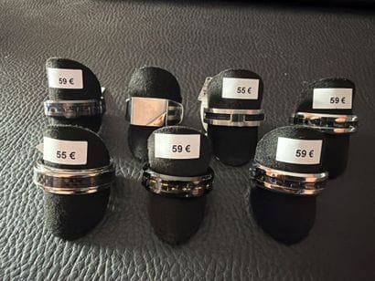 PHEBUS - Lot de 7 bagues, tailles et modèles...