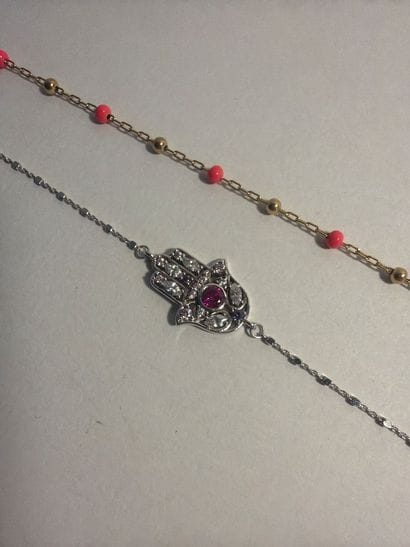 LOTUS - Lot de deux bracelets fantaisie,...