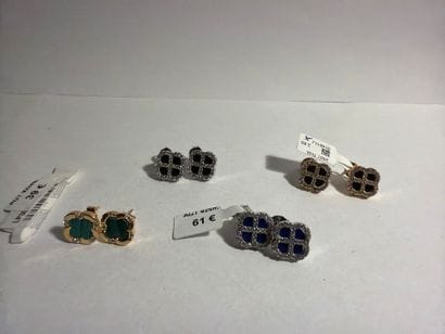 Lot de 4 paires de boucles d’oreilles en...