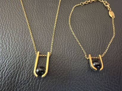 JOURDAN - Lot de bijoux en vermeil, une chaîne...