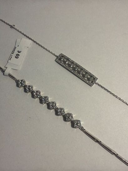 Lot de deux bracelets en argent 925‰, l’un...