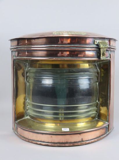 Fanal tribord. Cuivre et laiton. Modèle électrique....