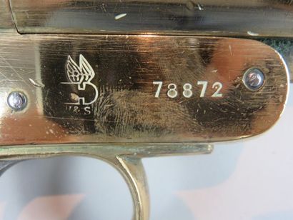Pistolet lance fusée. WEBLEY AND SCOTT. 1ère...