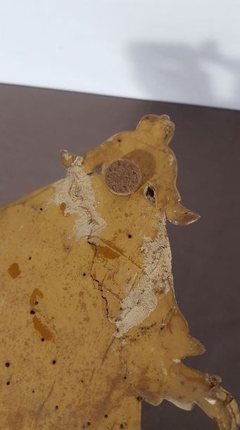 Miroir en bois et stuc doré, la glace centrale...