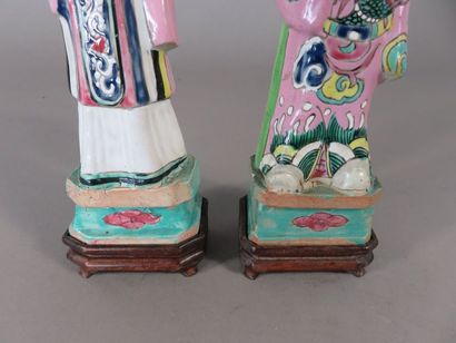 CHINE - Epoque JIAQING (1796 - 1820) Paire...