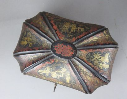 CHINE, Canton - Vers 1900 Boite à thé en...