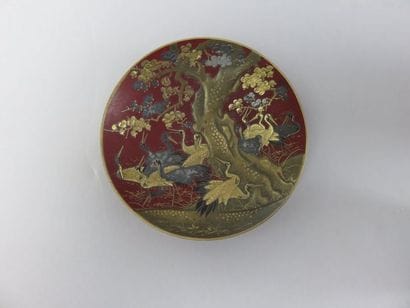JAPON - XIXe siècle Petite coupe à saké en...