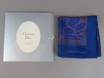 CHRISTIAN DIOR 