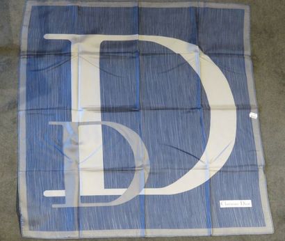 CHRISTIAN DIOR 