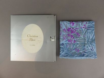 CHRISTIAN DIOR 