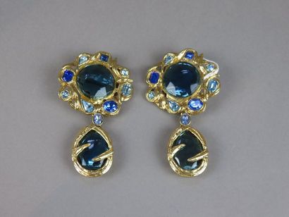 YVES SAINT LAURENT Pair of gold metal parade...
