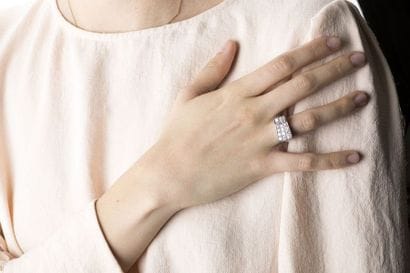 Bague en platine pavée de diamants taille...