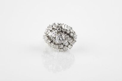 Ring in 750-thousandths white gold, tourbillon...