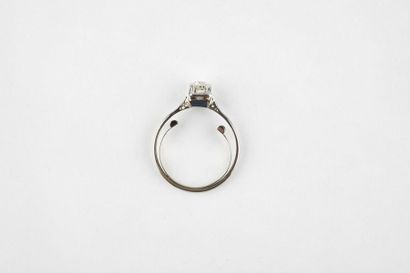 Solitaire ring in white gold and platinum,...