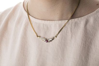 Necklace in yellow English mesh gold composed...