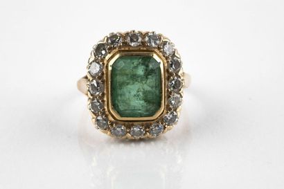 A yellow gold daisy ring, in the centre,...